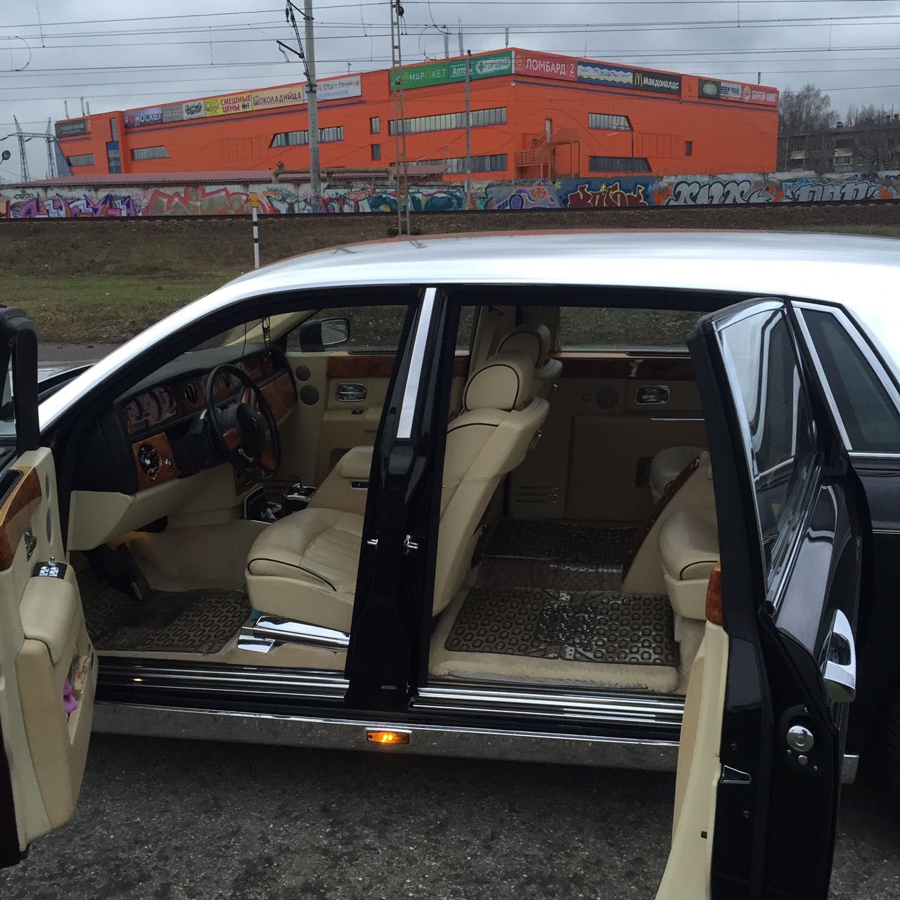 РОЛЛС РОЙС ФАНТОМ