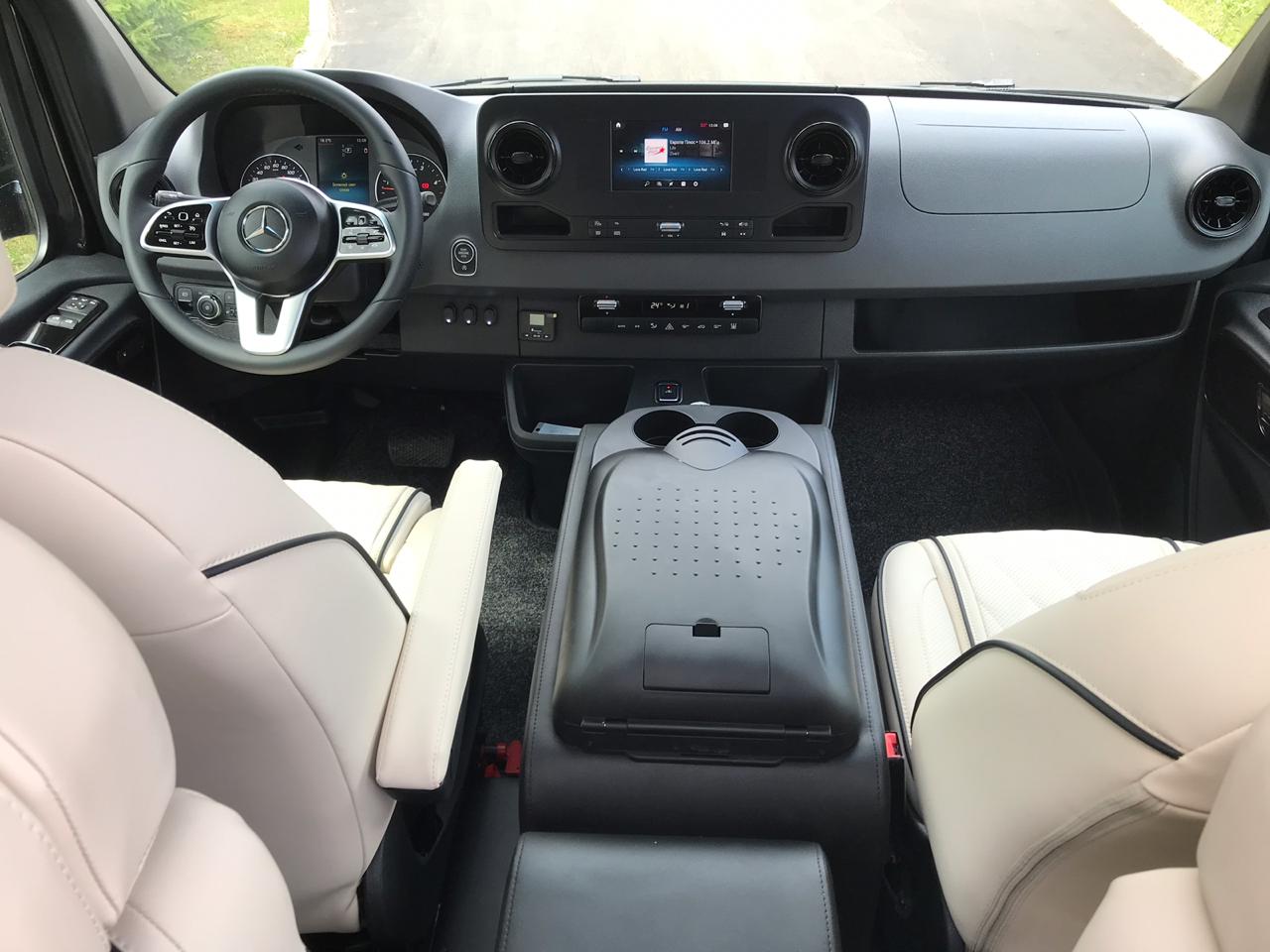 Мерседес Бенц Спринтер VIP - 8 чел